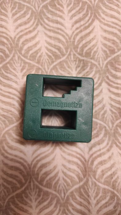 Магнетизатор за отвертки