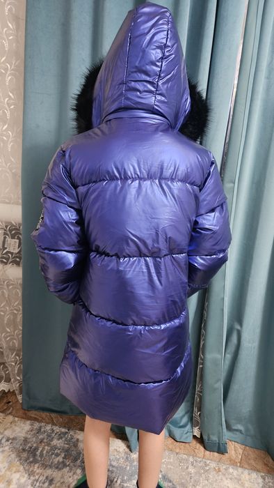 Продам новую тёплую зимнюю куртку