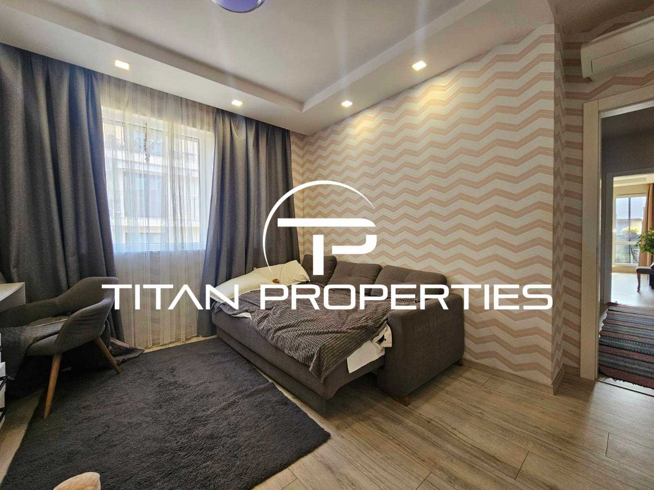 Продава се Тристаен апартамент в Варна, Бриз - 100 кв.м за 2350 €/кв.м - Снимка #7
