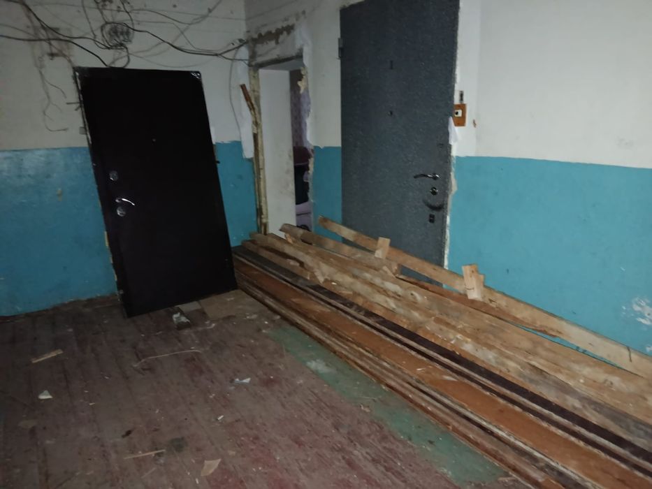 Железные двери бу продам