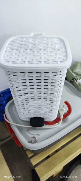 Мусорное ведро. Новое. 3000 тенге