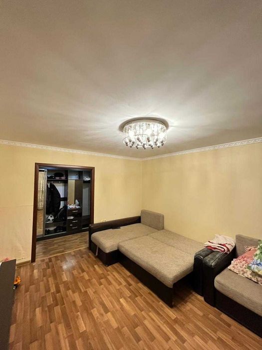 Продается 3 комн.кв. Красина 8/1