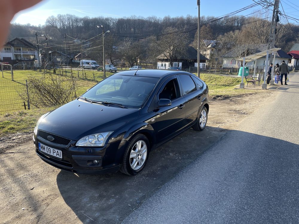 Vând Ford Focus 2.0 tdci