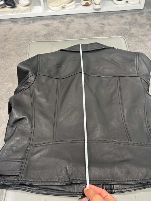 Vând jachetă de piele Michael Kors