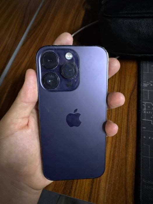 Iphone 14 pro blue