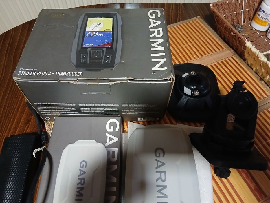 Сонар Garmin STRIKER PULS 4