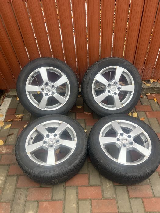 Roti 5x112 VW Golf Passat Audi Seat Leon Skoda 205/55R16 1000 lei