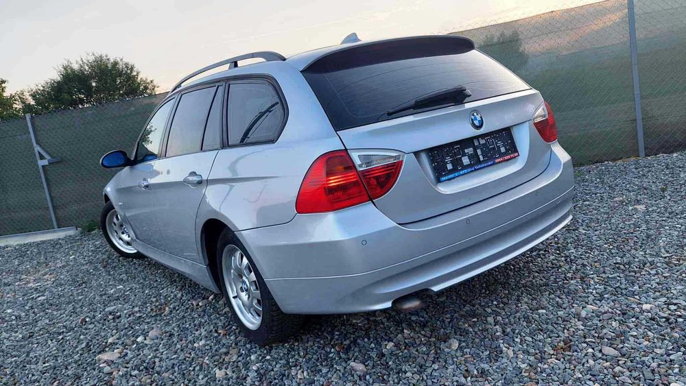 BMW seria 3 2.0d E91 an 2006  NAVI