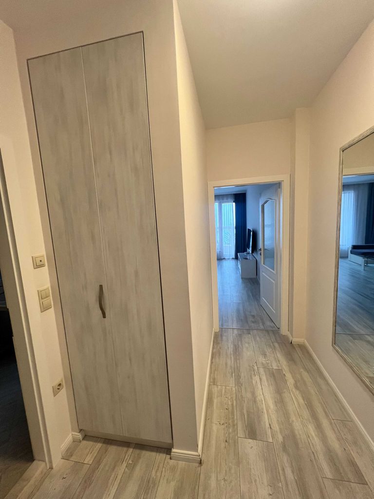 Дава се под наем Двустаен апартамент в Варна, Гръцка махала - 75 кв.м за 700 € - Снимка #7