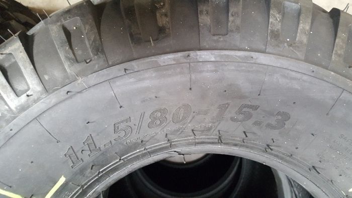 Cauciucuri noi remorca 10.0/75-15.3 cu 12 pliuri anvelope presa