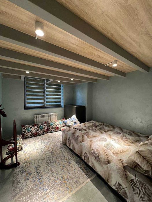 СРОЧНО Сдаётся кв о-рн Метро Хамид Алмжан 4/9/9 ро-н Мирзо-улугбекский