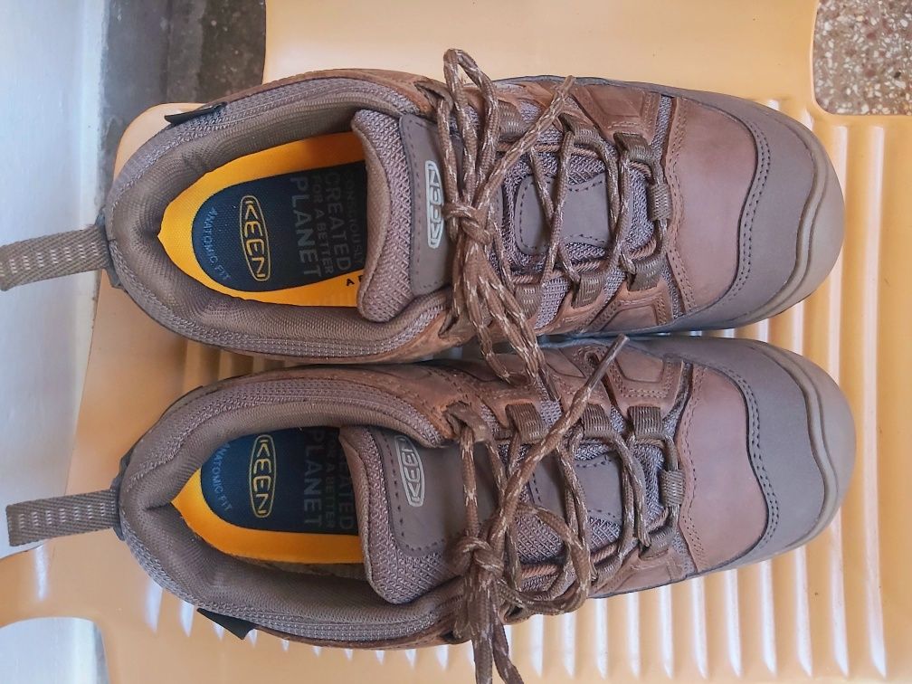 Keen Circadia 42 номер НОВИ