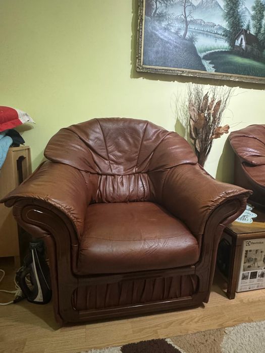 Set canapea extensibilă și 2 fotolii