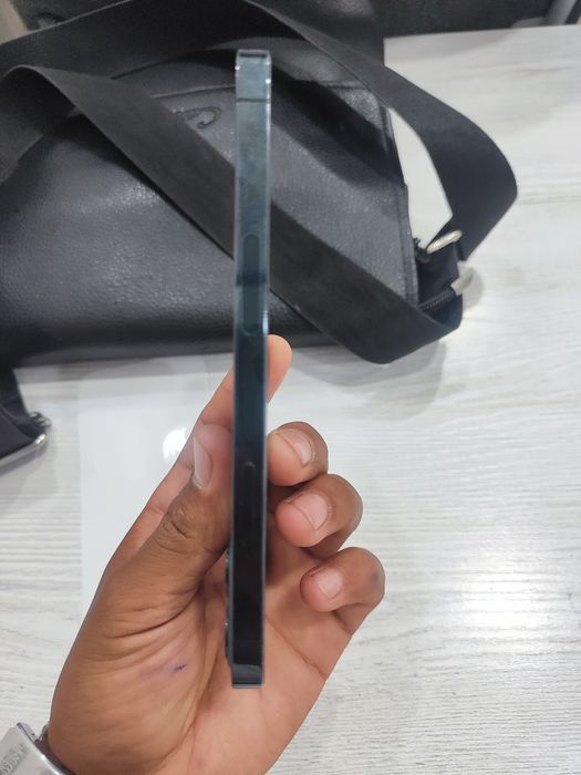 Iphone 12pro blue