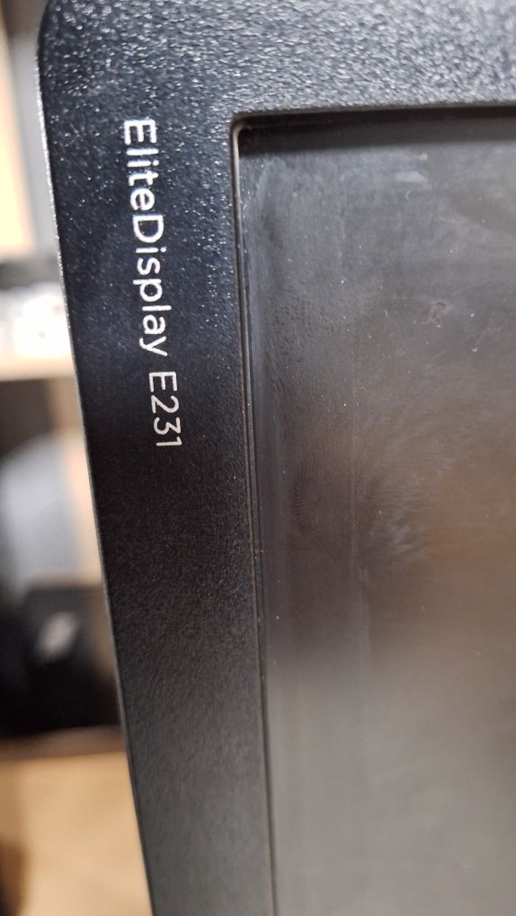Монитор HP EliteDispley E231 23"full HD