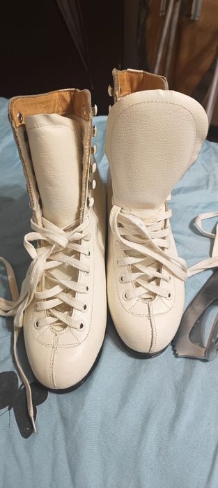 Коньки новые 37-38р