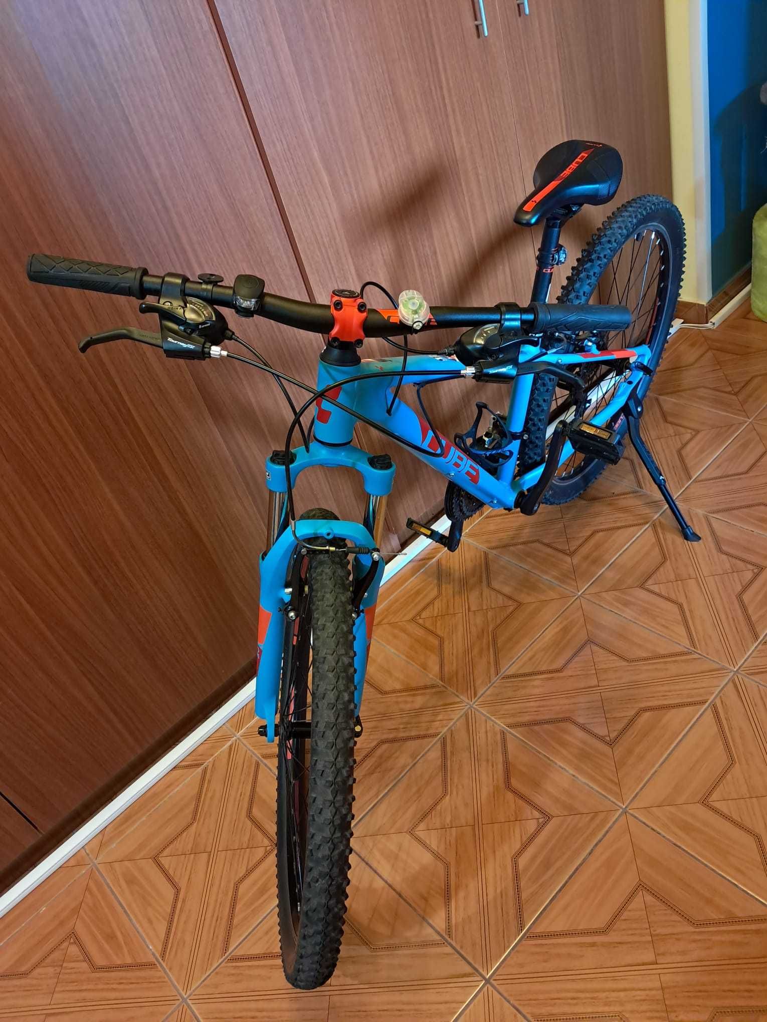 Bicicletă Cube Acid R260