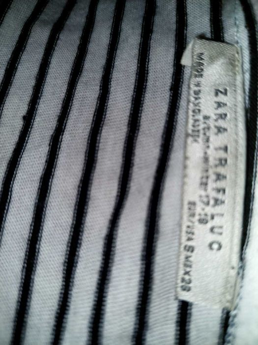 Bluza/tricou Zara cu dungute, office cu volanase TRANSPORT GRATUIT