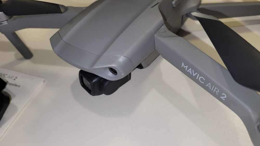 Drona DJI Mavic Air 2 4K cu senzori de proximitate functionala 100%