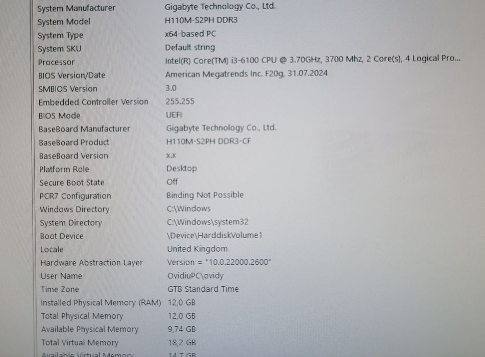 Pachet componente PC – placă de bază, procesor, memorie RAM și cooler