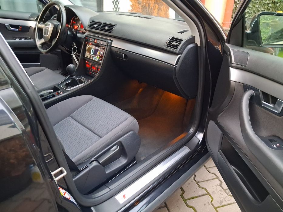 Audi A4 2008 2,0 tdi 140 cp euro 4 Navigație