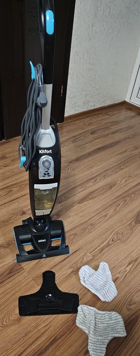 Вертикальный паровой пылесос Kitfort