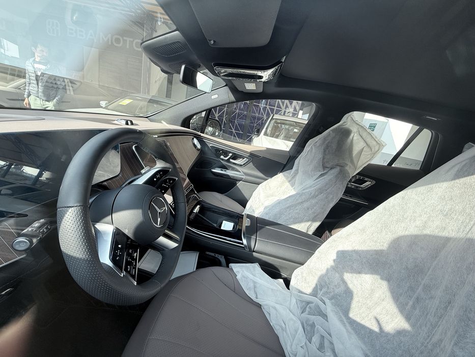 Mercedes benz eqe 500 4 matic