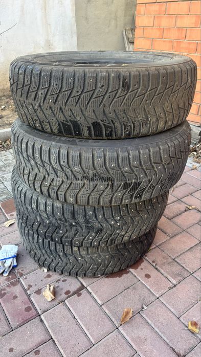 Продам шины 215/65 r16