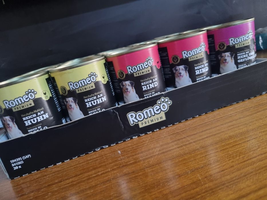 Hrană umedă pentru câini Romeo Premium 400g – pui,vită,inima de pasare