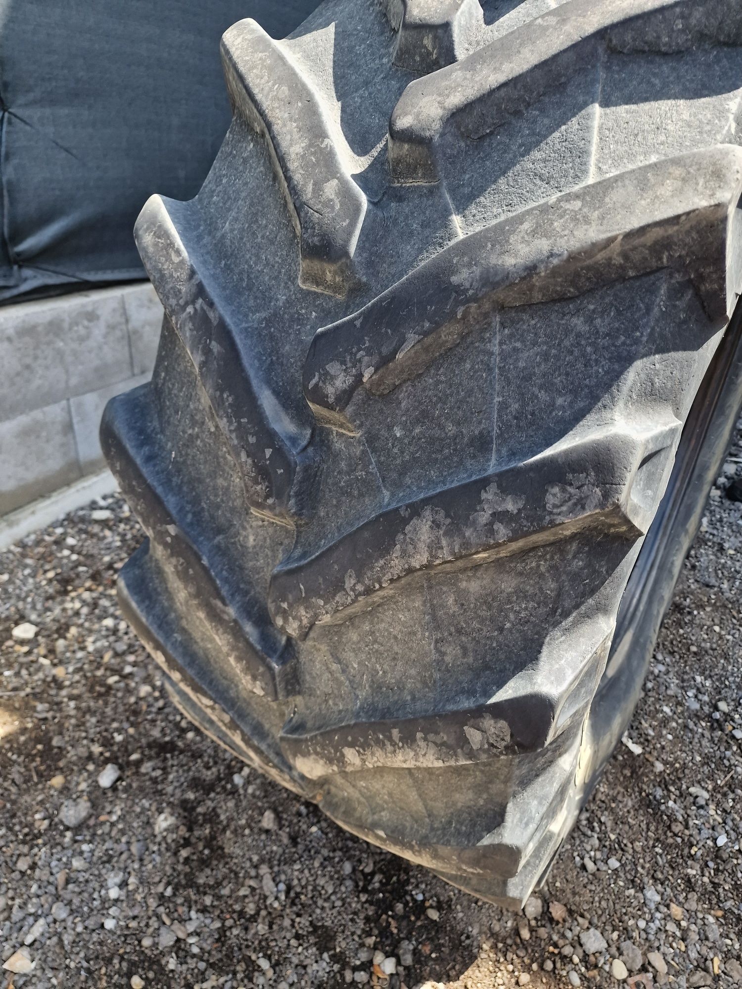 540/65R28 Cauciuc agricol sh Pirelli