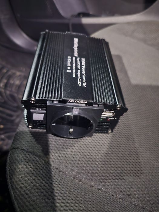 Invertor 300w 12 v