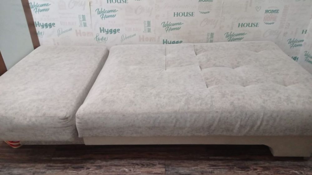 Продам чистый диван тахта