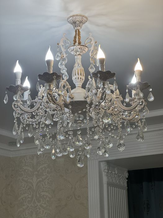 Продам люстру! Срочно!