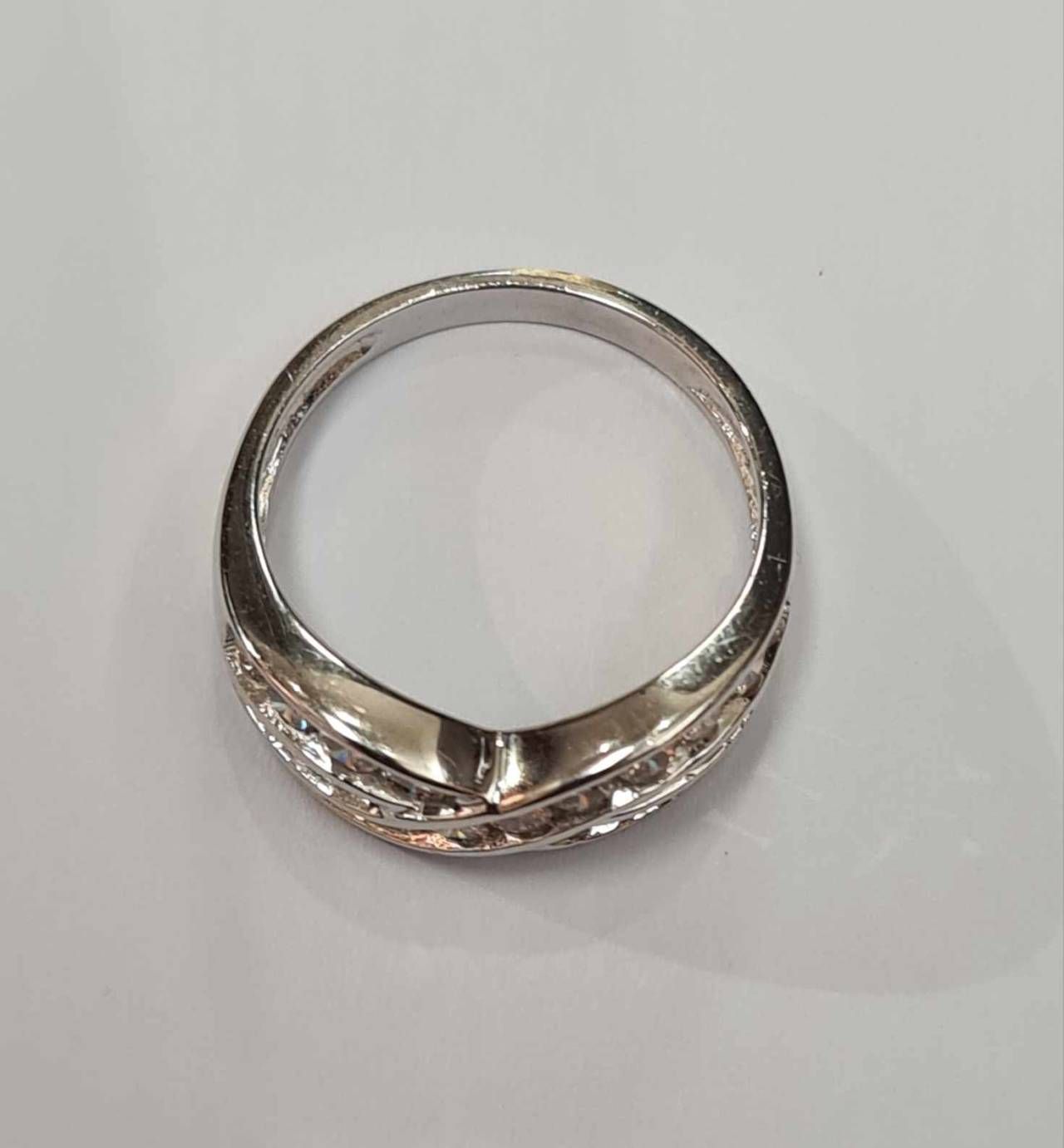 Inel din aur alb 10k, cu diamante naturale, IAU704