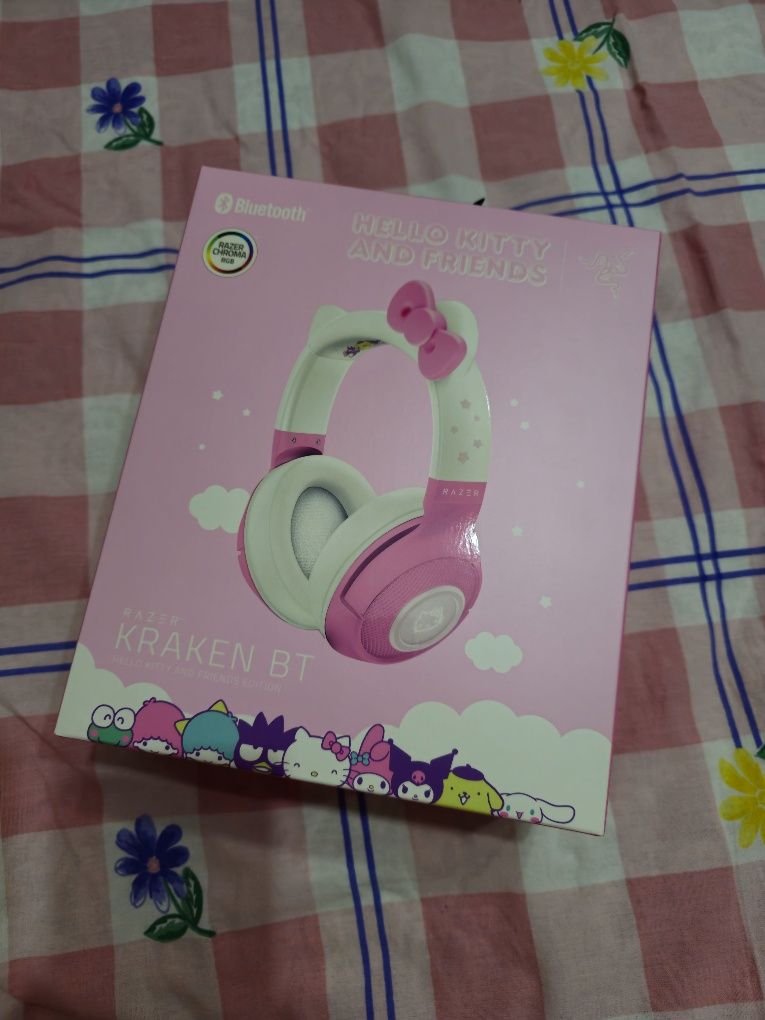 Razer Kraken BT Hello Kitty and Friends Edition