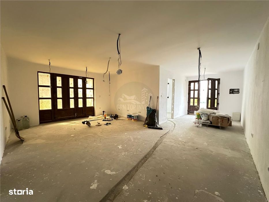 Casa 4 camere terasa garaj  Sura Mare