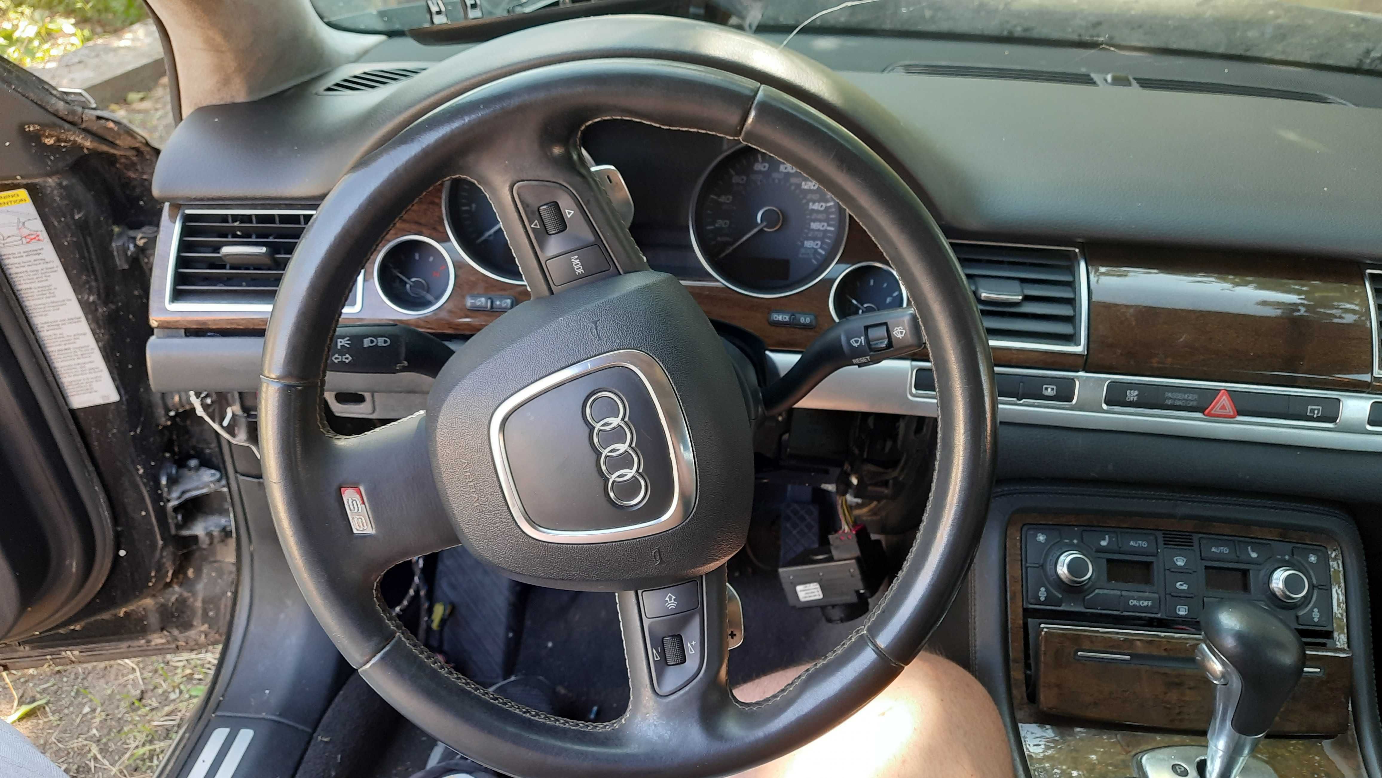 Волан от audi s8 d3