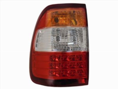 Фонарь задний  Toyota Land cruiser