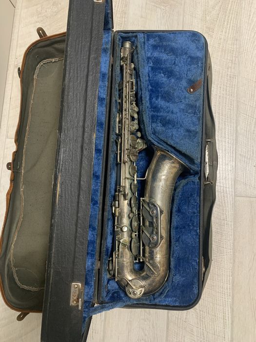 Тенор саксофон Amati Kraslice