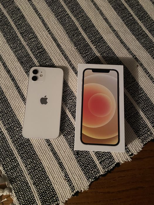 Stare impecabila iphone 12