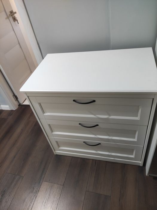 Comoda sertare Ikea