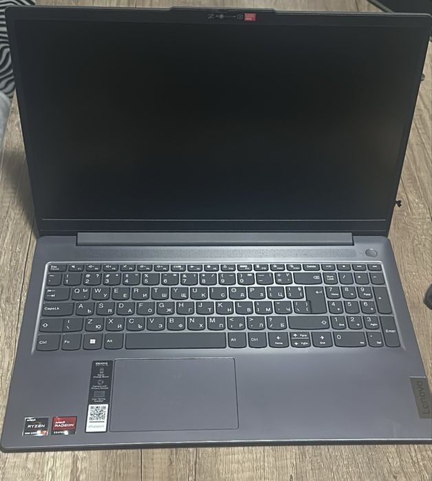 IdeaPad Slim 3 15ABR8