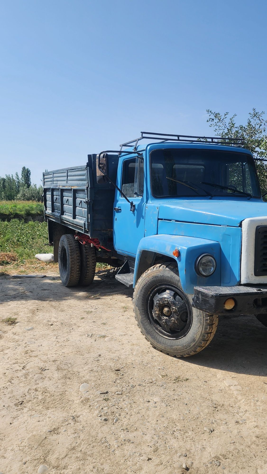 Gaz 53 sotiladigan hamma joyi ishlaydi ishga tayor