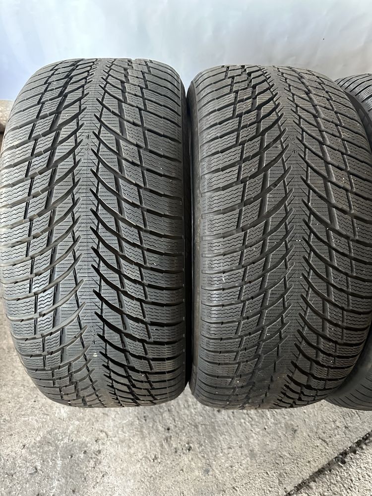 255/45/19 Nokian dot24 4броя