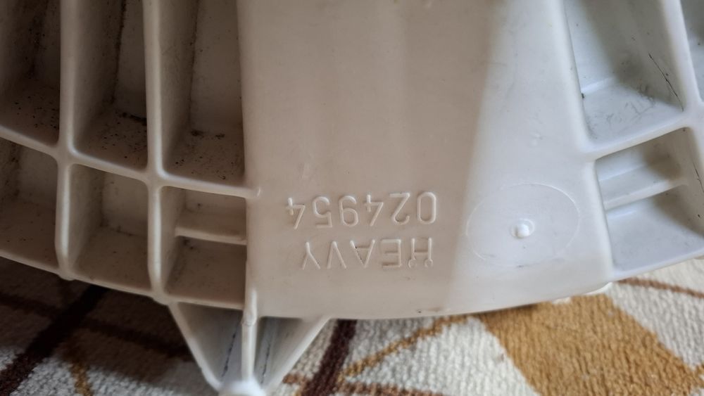 Пералня Ariston AVF 109 + барабан(от AVF 129) и нагревател