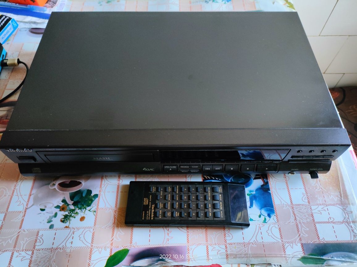 Technics Compact Disc Player SL-PG440A