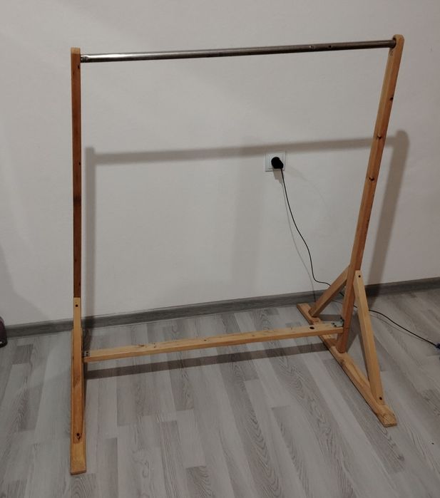 Вешалки для одежды, ручная работа.