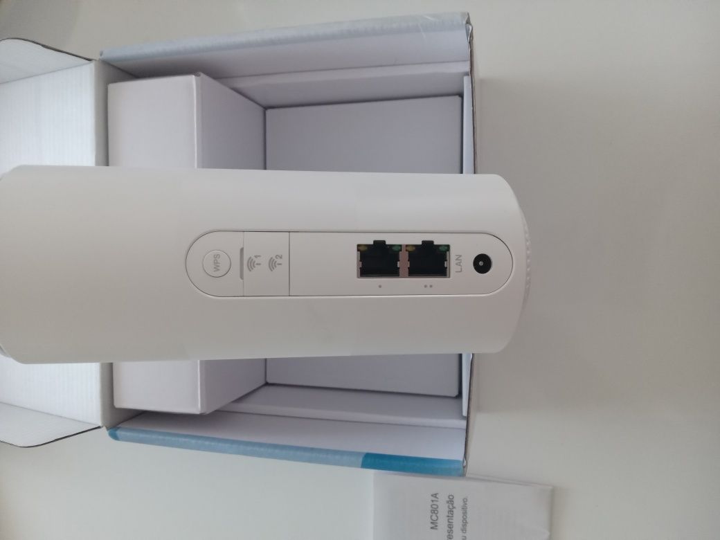 ZTE MC801A рутер, 5G, Бял