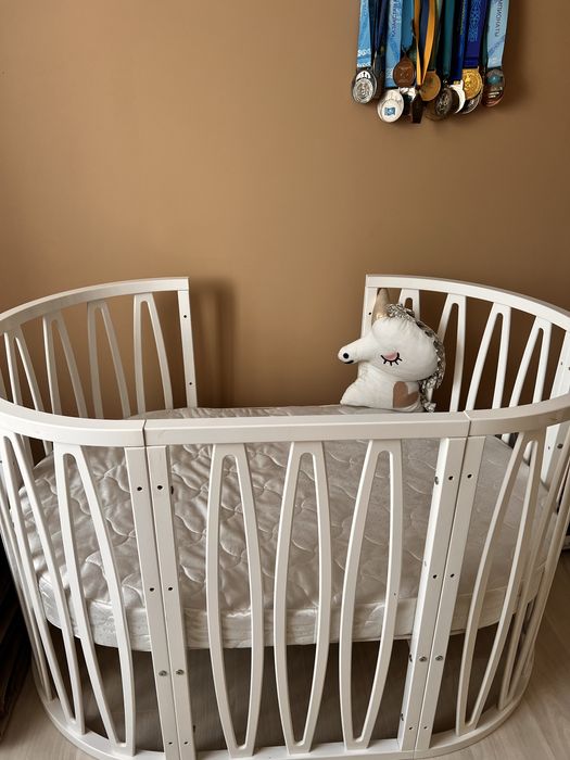 Продам детскую кроватку трансформер