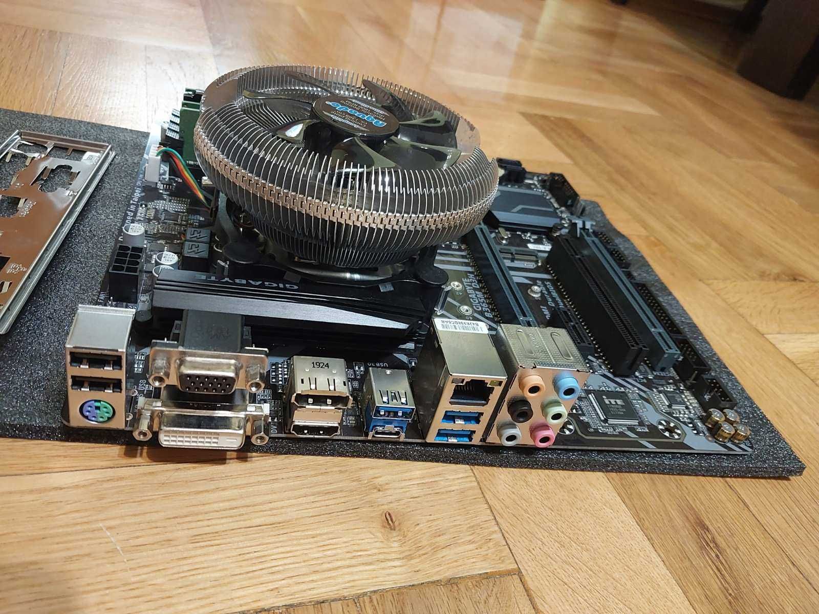 Intel I5 9500 + Gigabyte B365M D3H + 20GB DDR4 2666Mhz